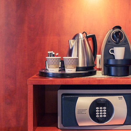 Mercure Maurepas Saint Quentin Eksteriør bilde